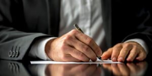 Cómo reclamar una herencia en Madrid: plazos y procedimientos legales